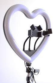 Aro de luz en forma de corazon26cm